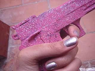 lanina-latina:  MY GLITTER GUN 