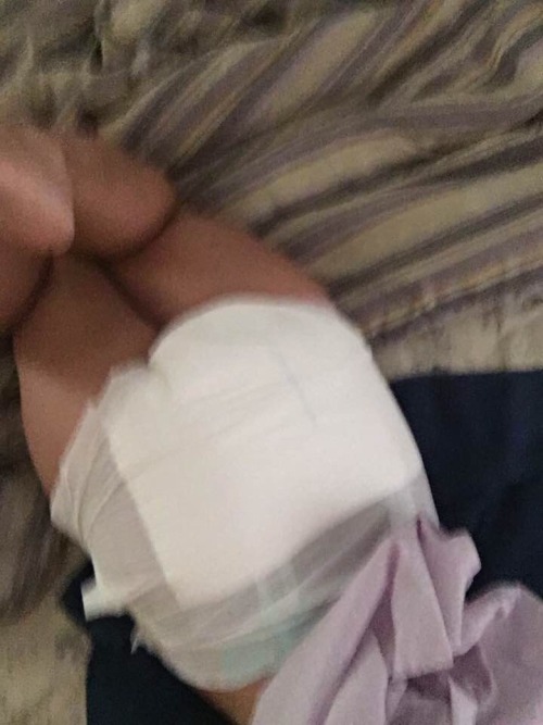 Porn Pics diaperedmilf:  Fresh dipee time!  Lovely