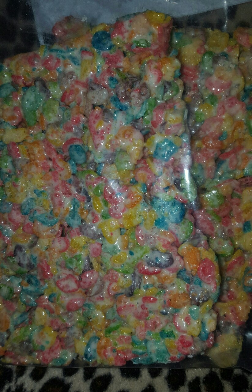 mice-teeth: two bricks of rainbow crispy edibles 🌈