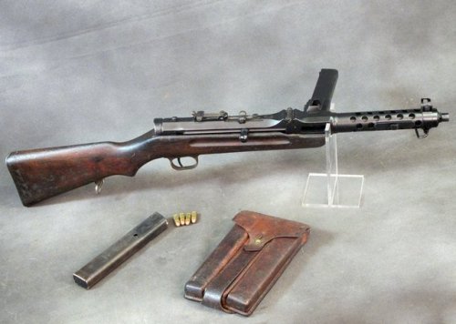 mikestillneedsadrink:schweizerqualitaet:Steyr-Solothurn MP34(o) 9x19Issued in 9mm Parabellum these w