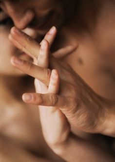 isuoiocchidentroilmare:  -Hand