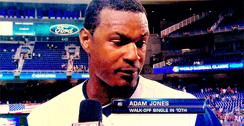 inplay-outs:Adam Jones gets doused celebrating Team USA’s extra innings win over Colombia in the World Baseball Classic (x)
