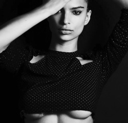 gothprada:  Emily Ratajkowski