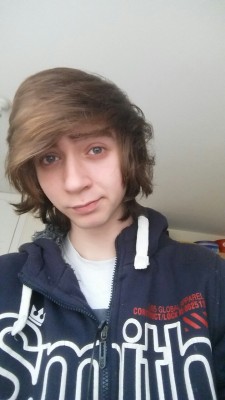 natty557:Think I need a hair cut ahaha 