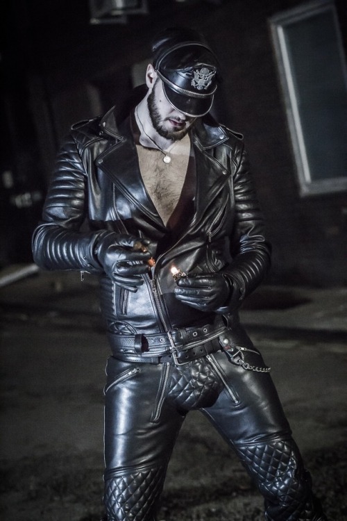 mattspike:Night shooting - photographer : me … #leatherjacket #gayleathermen #gayfetish #gayleather