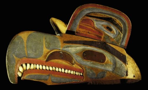 newguineatribalart: Native American Northwest Coast Bird shaped masks Among Northwest Coast peoples,