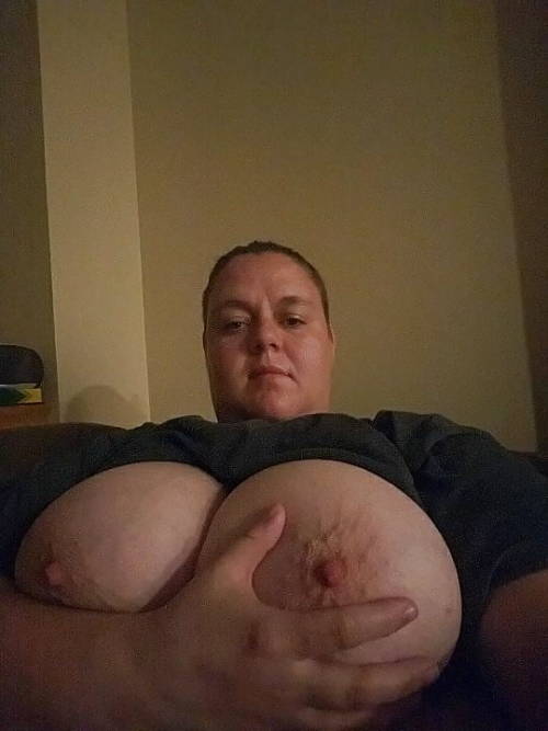 bigladays:  Hot AF