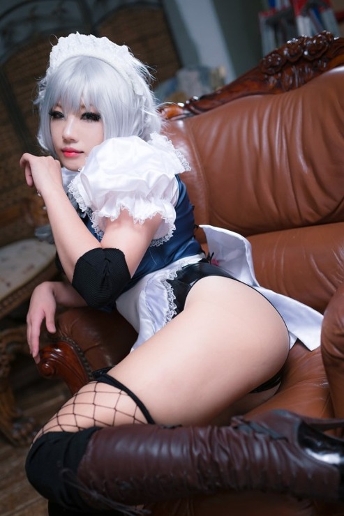 rule34andstuff:  Fictional Characters that I would “wreck”(provided they were non-fictional): Sakuya Izayoi(Touhou).