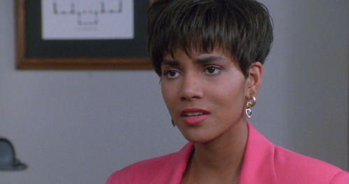 flyandfamousblackgirls:  cocoaamaduah:  mannequin101:  Strictly Business (1991) Halle Berry as “Natalie”  Wtf the 4th picture is a still of Joseline Hernandez from a reality TV show “love and hip hop” Lool tried it.try again.  no it’s not  