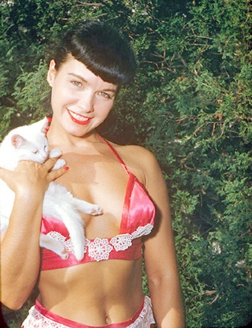 fybombshells:Bettie Page