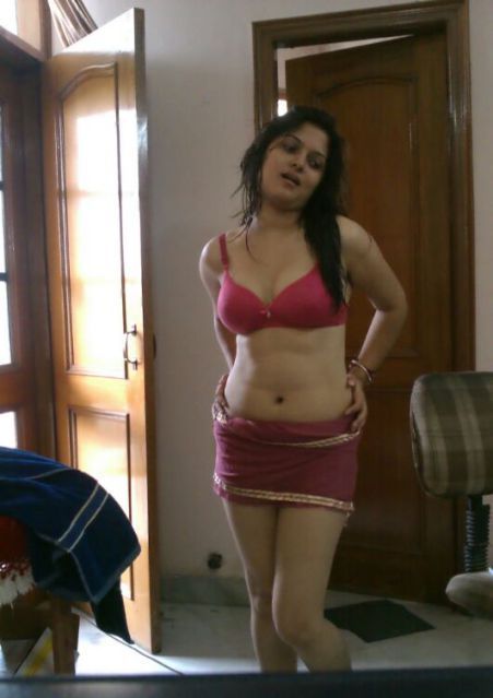 Hot Desi Girls porn pictures