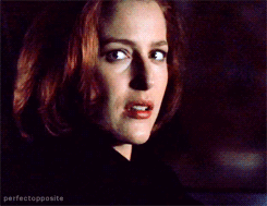perfectopposite:  Kill Switch Scully: I can’t get through to Mulder.