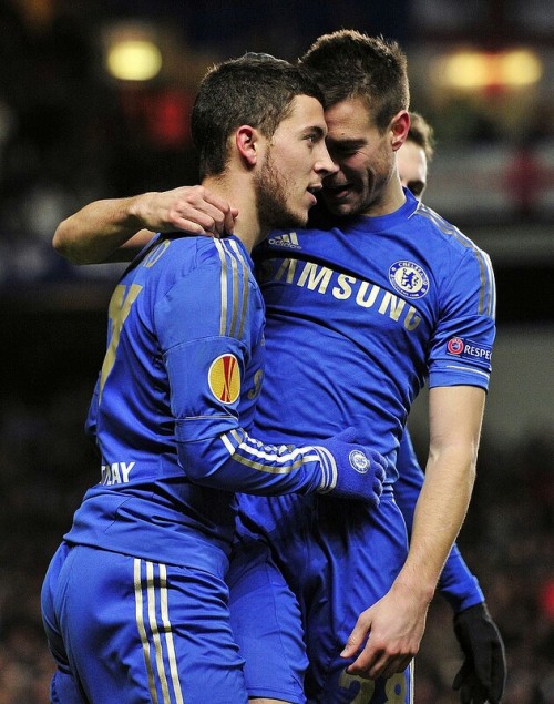 cumpletesoccerfanatic:Eden Hazard