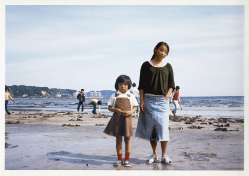 joga:Otsuka Chino’s ‘1976 and 2005, Kamakura, Japan’ (2005)  