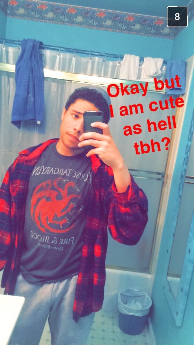 basikhaleesi:  Finally got a Targaryen shirt today and I was really feeling my look