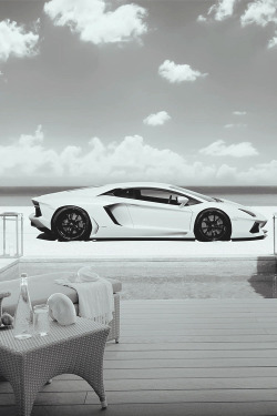 italian-luxury:  Lamborghini Aventador LP700-4 |