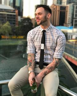theofficialtro:  Melbourne. Sometimes you’re beautiful. Shirt by @hardyamiesoutlet_aus skin by @regenerateskincare and smile by the mojito I am holding ;) #imwearingclothes #dapper