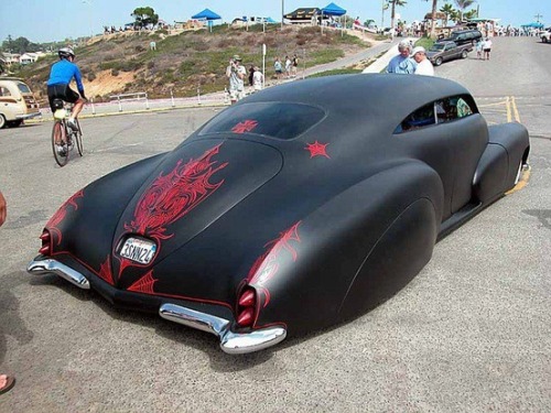 girls-n-cars:   > > girls-n-cars < <  