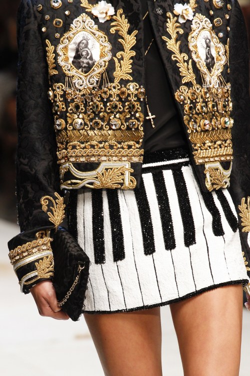 fashion-choices:Dolce & Gabbana | Spring/Summer 2017 RTW (MFW)