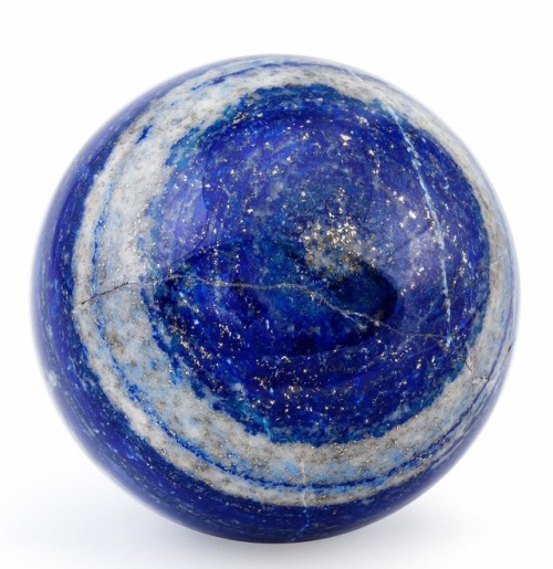 sumerianlanguage:bijoux-et-mineraux:Lapis Lazuli sphere with Pyrite and Calcite - AfghanistanIn Sume