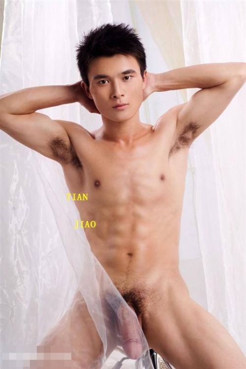 gaymensex:  http://gaymensex.tumblr.com นายแบบจีน ใหญ่มาก !!!