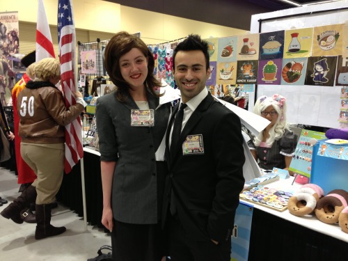 teeksadophilus:therpham:“American Stuff” cosplay from Sakuracon 2013I found Uncle Katie, guys. -poin