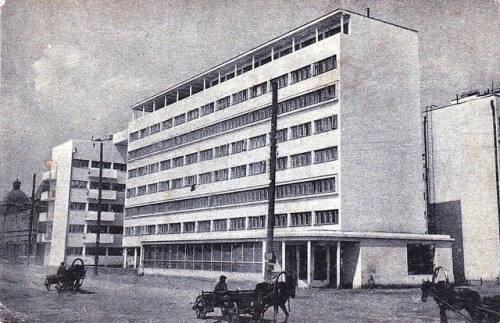 danismm: Communal House, Ekaterinburg, Russia, arch: Moisei Ginzburg; Aleksandr Pasternak 1931