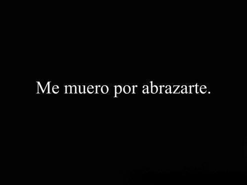 nostalgicaosadia:  y que me abraces tannn fuerte!♪