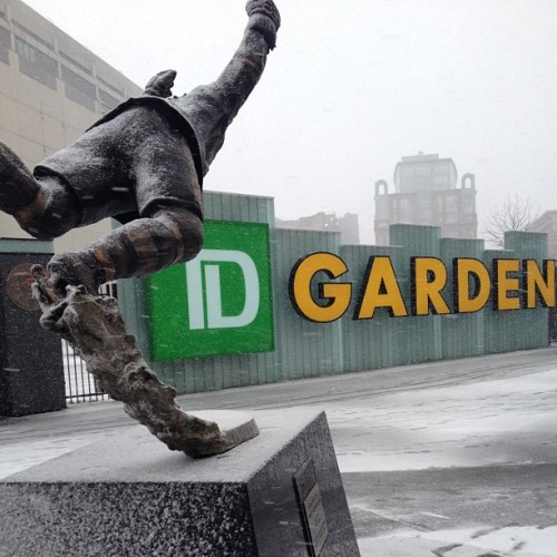 Snow-covered Bobby Orr @tdgarden…Start time for Saturday’s game vs Lightning has been moved to 7 pm due to weather. #nhlbruins #nemo