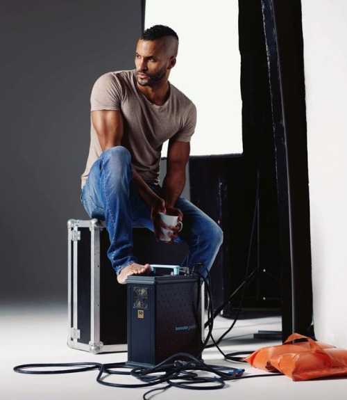 Porn Pics itsalekz:Ricky Whittle