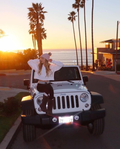 @michelleashleyhoughtonwww.jeepbeef.com ________ #jeepher #jeep #jeeplife #jeepgirl https://www.in