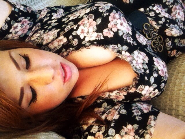dearuniversewerealive:  Loving this baby doll dress.  Me too