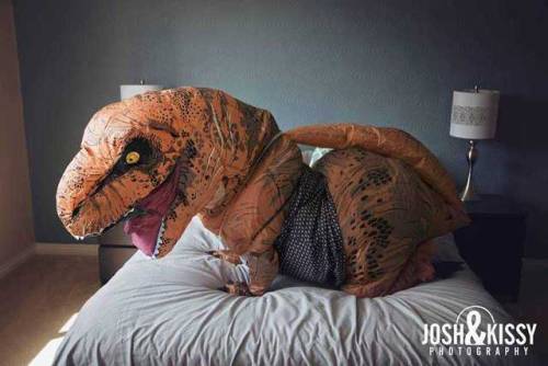 blondebrainpower: coldtofire:  blondebrainpower:  advice-animal: Meet your new hero: this woman took boudoir photos in a t-rex costume. @coldtofire   @blondebrainpower I was having a bad day. My bikini bottoms …I couldn’t get them on.   @coldtofire