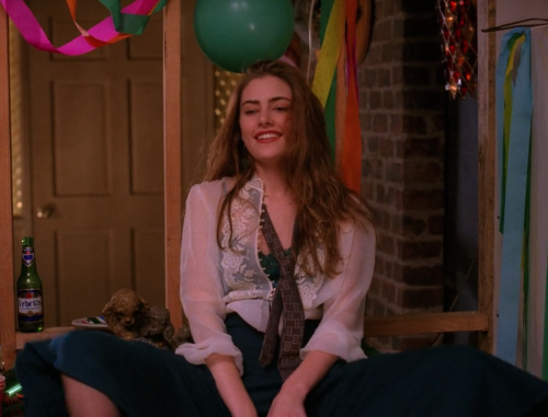 ibuprofenpm: old twin peaks screencaps. im love her?