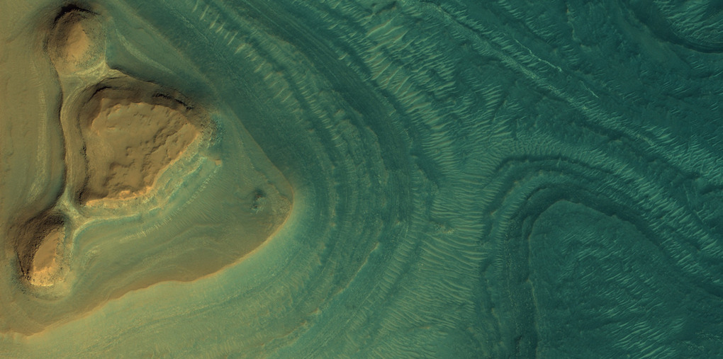  Alien frontier: see the haunting, beautiful weirdness of Mars Mounted to the Mars