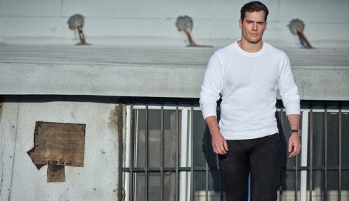 henrycavillglory:  henrycavillnews:  ‪New pics from the August issue of M2 magazine featuring Henry Cavill ✨ MORE bit.ly/2LokS4t #MissionImpossible ‬  More photoshoots!!!!!! 