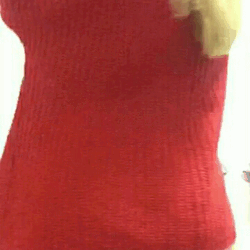 allthebestcats:  littleblondeflowers:  Here’s my butt :)  Also, I have videos for sale if you want to see more ;)  Must eat 😍😍
