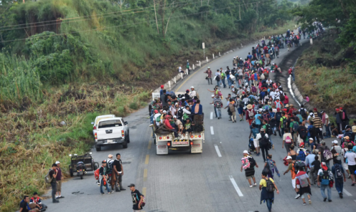 The unseen driver behind the migrant caravan: climate changePhoto: Honduran migrants heading to the 