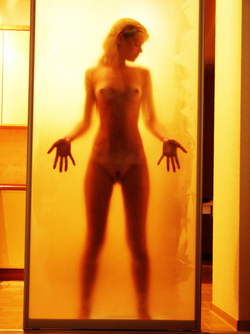 nudepageant:  behind wet glass adult photos