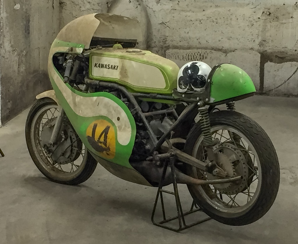 kryds Rettelse eksekverbar Moment — 1970 KAWASAKI H1R