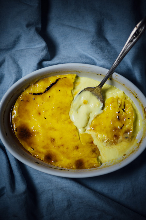 sweetoothgirl:burnt sugar, saffron baked custard