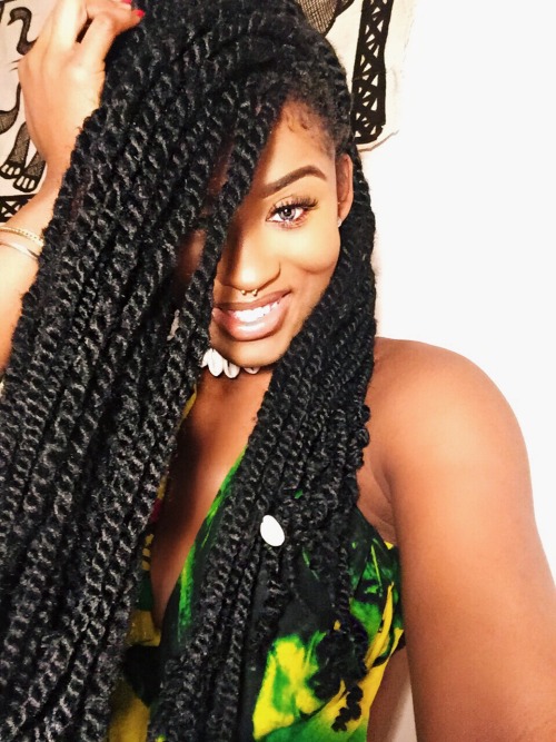 afrodesiacworldwide:    farafin    Instagram :  @bkmsang ❤️💛💚 