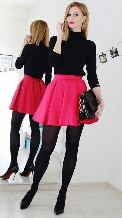 nylonsandhighheels12: tightsgalore:Your #1 Place for Tights Fashion Inspiration Black opaque tights 