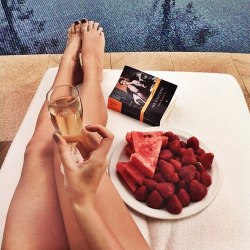kseniablog:  http://kseniablog.tumblr.com/