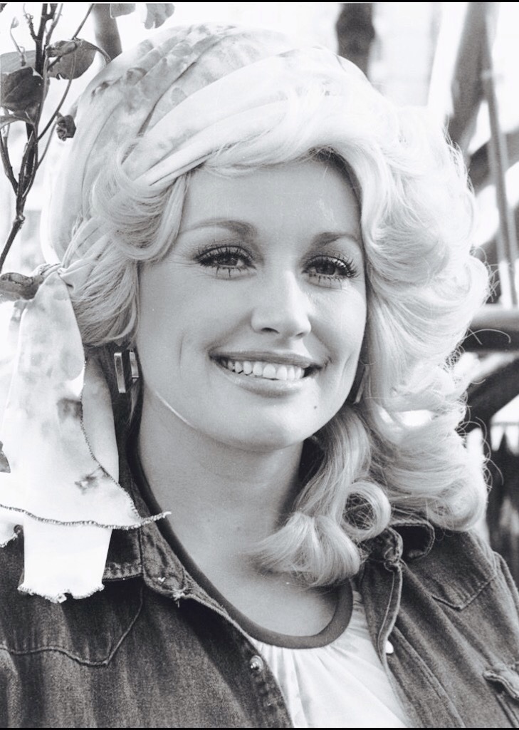 youbelongamongwildflowersDolly Parton photographed by Chris Walter