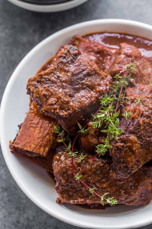 savorytoothgirl: Red Wine Braised Beef Short Ribs