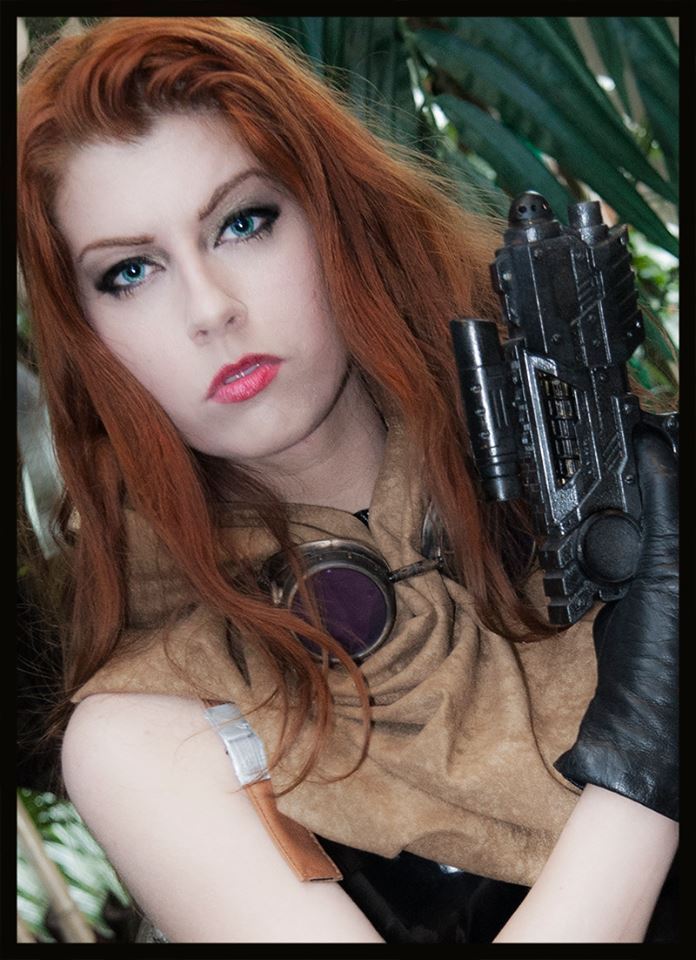 turner-d-century:  capncarrot:  Mara Jade Skywalker by Queen Azshara Cosplay  https://www.facebook.com/Queen-Azshara-Cosplay/