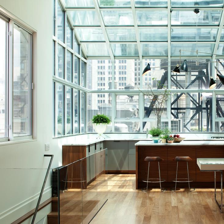 silver-y:  aros:  A New York Flat  * 