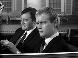 themanfromuncle:Favorite Napoleon & Illya moments (7/??): Season one, Episode 26, The Love Affai