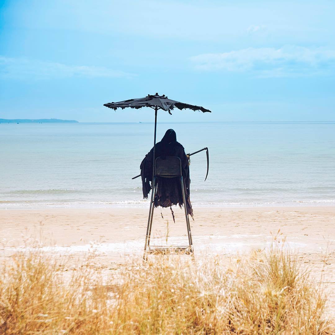 steampunktendencies:  crossconnectmag:  Be Safe Around Water With Swim Reaper  The